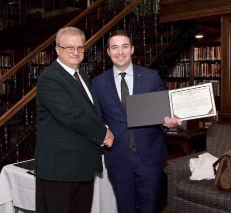 29597634_864023367140952_8291873567873189145_n